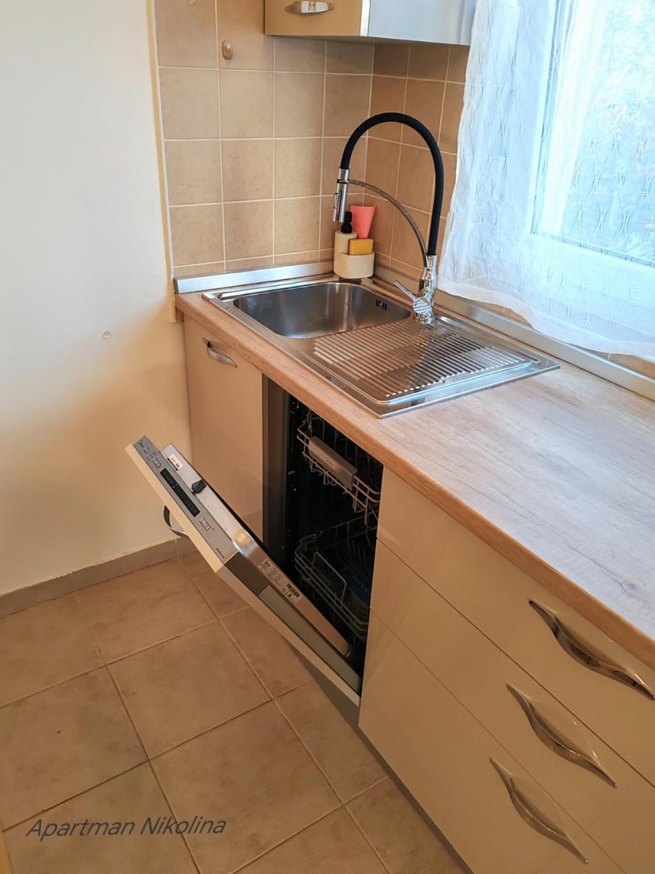 Apartman Teo Медулин Екстериор снимка